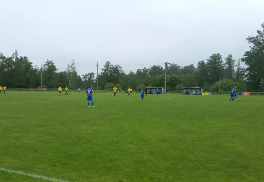 24. kolo SLAVOJ KYNŠPERK-JISKRA PLESNÁ 3-4